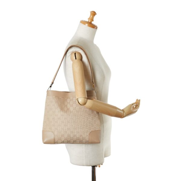 1 0158520 12 Gucci GG One Shoulder Bag Beige