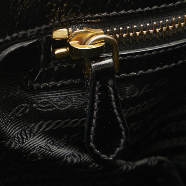 1 0160261 6 Prada Side Zip Enamel Tote Bag Black