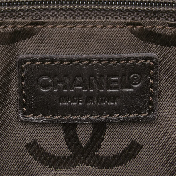 1 0160380 7 Chanel Matelasse Wild Stitch Tote Bag Lambskin Brown