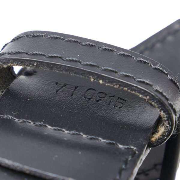 1 0160703 8 Louis Vuitton Epi Sac De Paul GM Shoulder Bag Noir