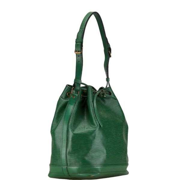 1 0161754 2 Louis Vuitton Epi Noe Shoulder Bag Borneo Green