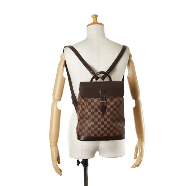 1 0161822 11 Louis Vuitton Damier Soho Rucksack Brown