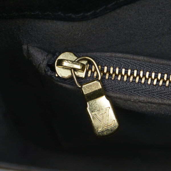 1 0164156 11 Louis Vuitton Epi Busy Shoulder Bag Noir