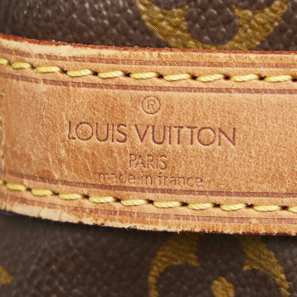 1 0165294 9 Louis Vuitton Monogram Petit Noe Shoulder Bag Brown