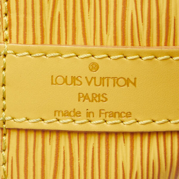 1 0165296 7 Louis Vuitton Epi Petit Noe Shoulder Bag Tassili Yellow