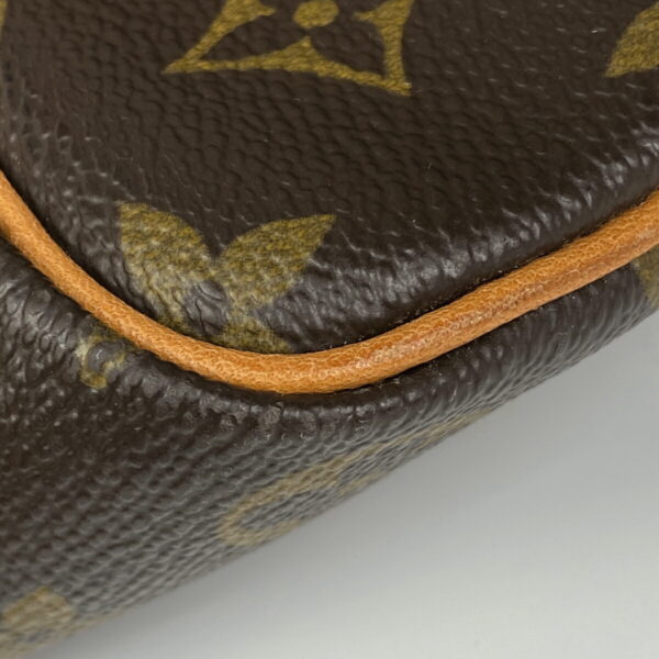 1000040613214 13 Louis Vuitton Keepall 50 Bag Monogram Brown