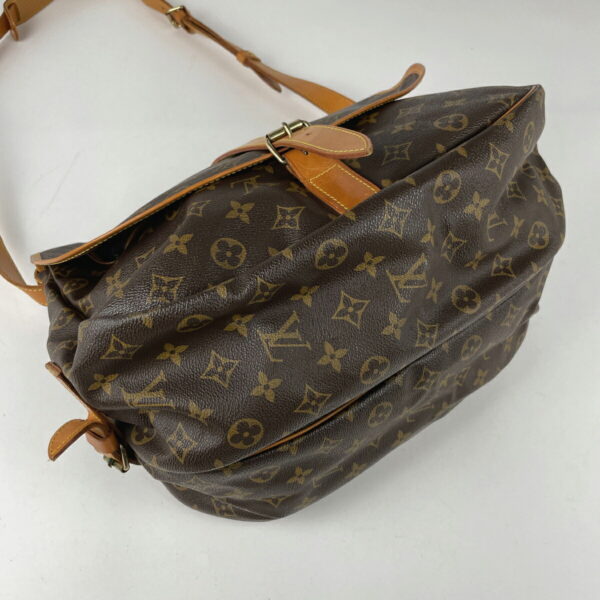 1000043758080 12 Louis Vuitton Saumur 35 Crossbody Shoulder Bag Monogram Brown