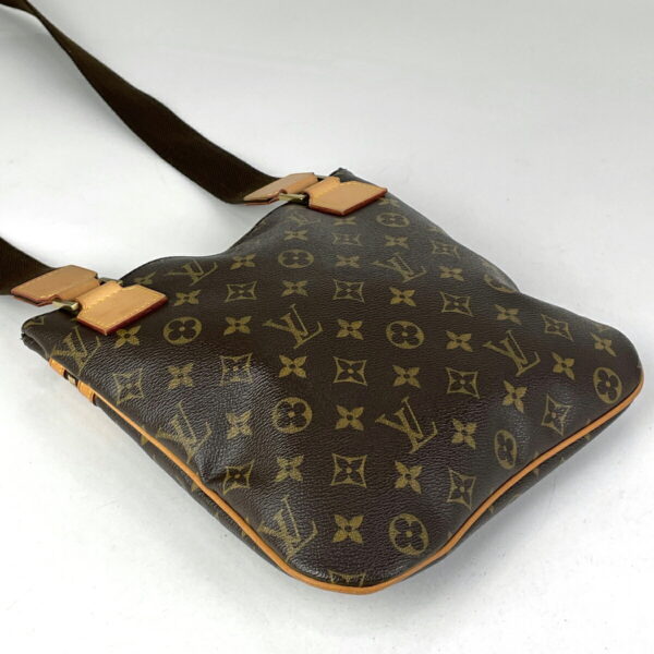 1000046715868 12 Louis Vuitton Pochette Bosfall Crossbody Shoulder Bag Monogram Brown