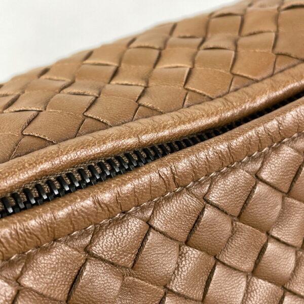 1000048576191 14 Bottega Veneta Intrecciato Braided Nappa Leather Shoulder Bag Brown