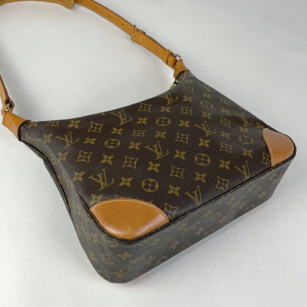 1000049176451 12 Louis Vuitton Boulogne 30 Shoulder Bag Monogram Brown