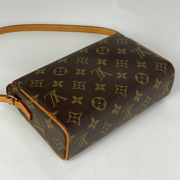 1000049846606 12 Louis Vuitton Recital Handbag Monogram Brown