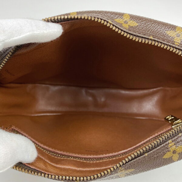 1000050161392 17 Louis Vuitton Genefeuille PM Shoulder Bag Monogram Brown