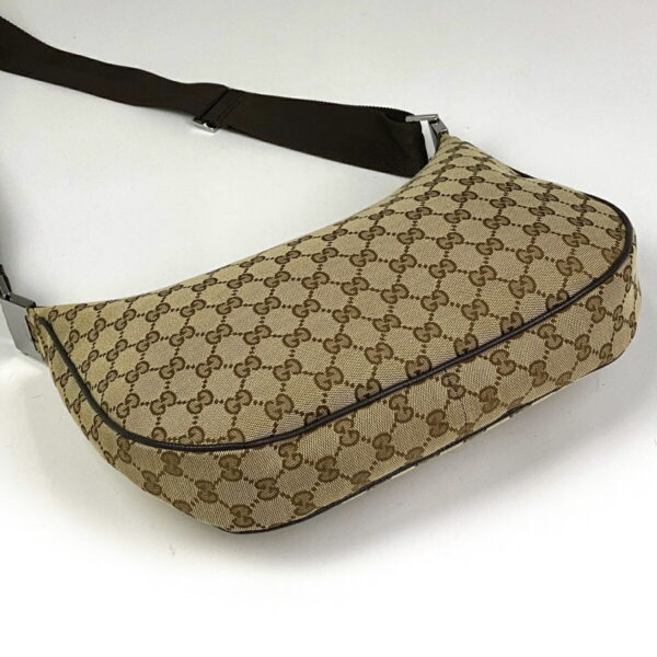 1000050162658 12 Gucci GG Pattern Crossbody Shoulder Bag GG Canvas Brown