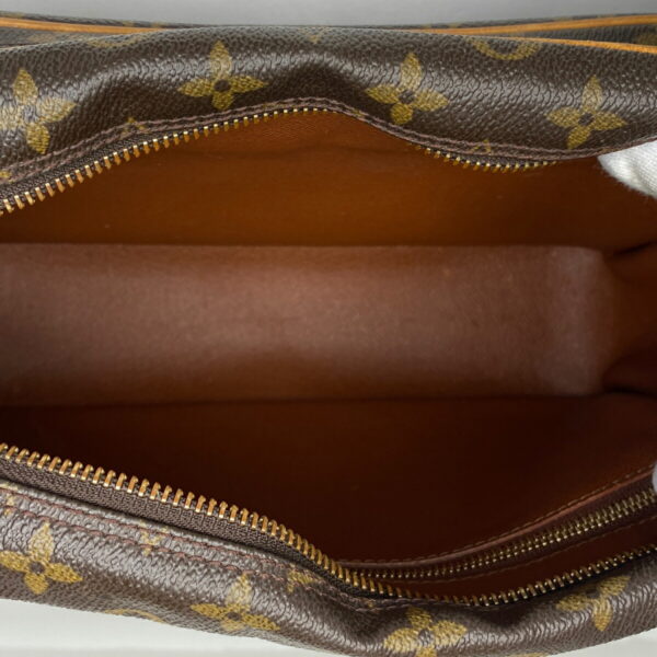 1000058950684 18 Louis Vuitton Nile Crossbody Shoulder Bag Monogram Brown