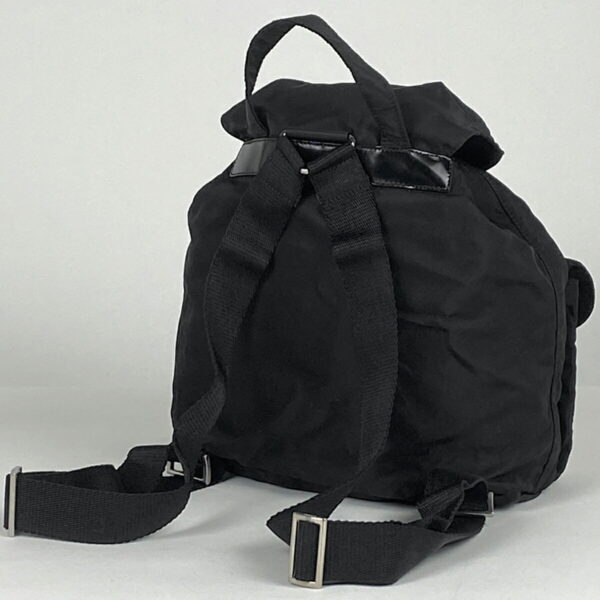 1000062802214 12 PRADA Plate Rucksack Nylon Nero