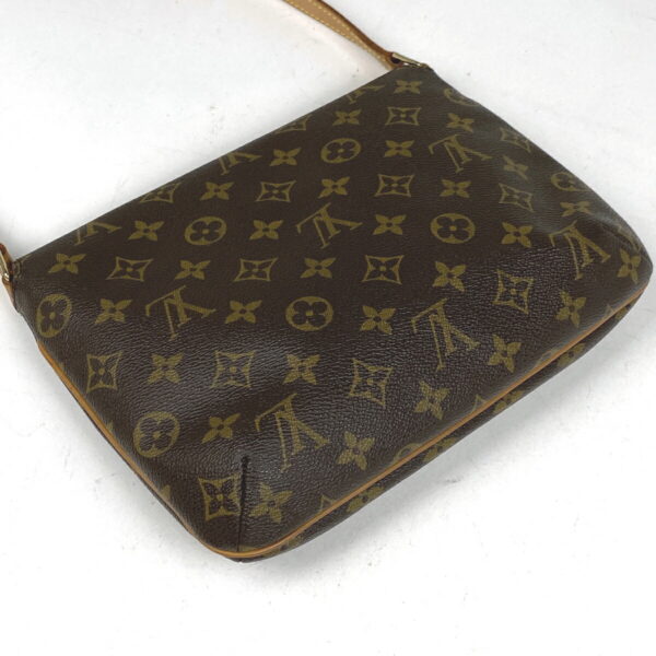 1000063140971 12 Louis Vuitton Musette Tango Shoulder Bag Monogram Brown