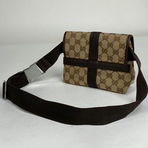 1000063194615 12 Gucci GG Pattern Waist Bag GG Canvas Brown