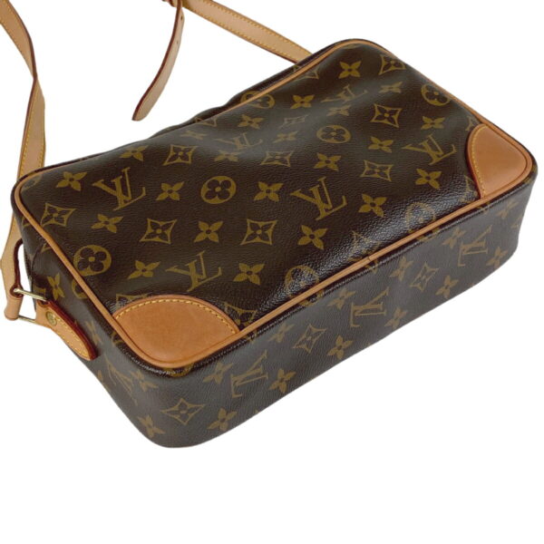 1000063270937 12 Louis Vuitton Trocadero 27 Crossbody Shoulder Bag Monogram Brown