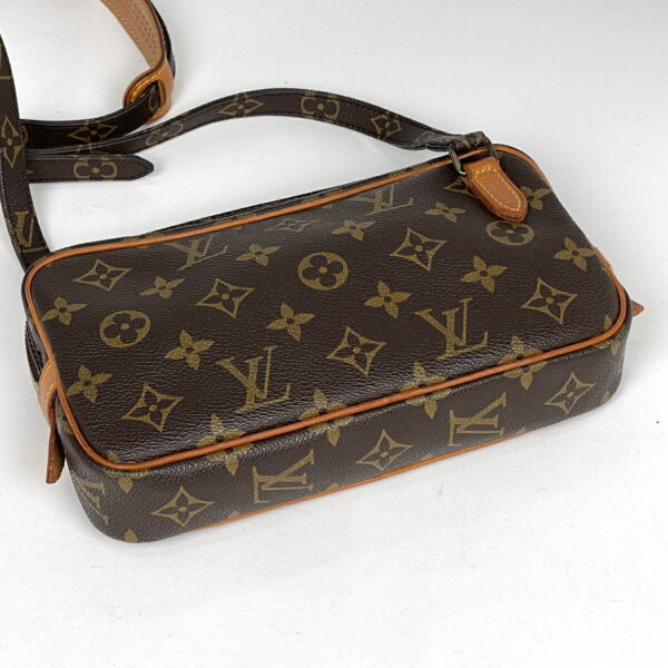 1000063623887 12 Louis Vuitton Pochette Marly Bandouliere Crossbody Shoulder Bag Monogram Brown