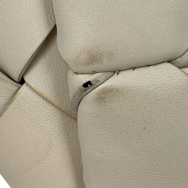 1000063685830 15 Bottega Veneta Maxi Hippo 30 2WAY Intrecciato Leather Tote Shoulder Bag Ivory