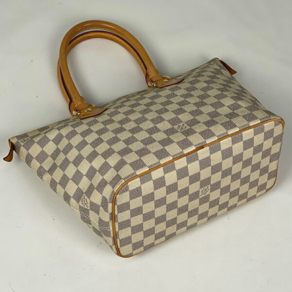 1000063842264 12 Louis Vuitton Saleya PM Tote Bag Damier Azur White