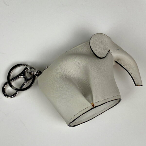 1000064731185 12 Loewe Elephant Coin Case Leather White