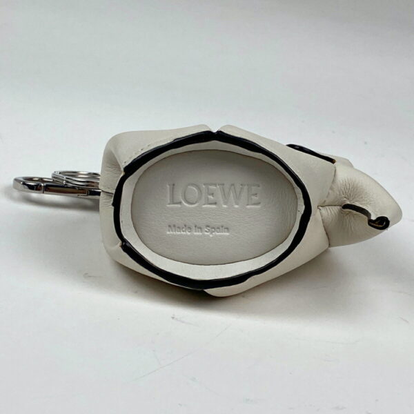 1000064731185 13 Loewe Elephant Coin Case Leather White