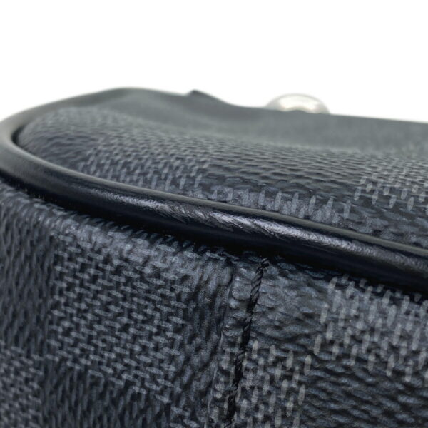 1000065088011 13 Louis Vuitton Umbrella Waist Bag Damier Graphite Black