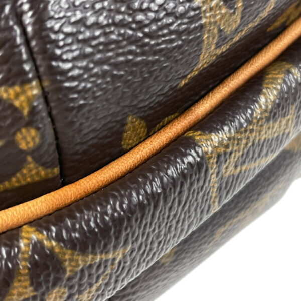 1000065287315 15 Louis Vuitton Croissant MM Shoulder Bag Monogram Brown