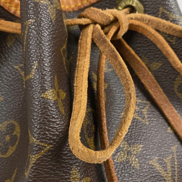 1000065574408 14 Louis Vuitton Petit Noe Shoulder Drawstring Bag Monogram Brown