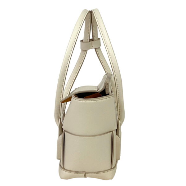 1000065749776 12 Bottega Veneta Mini The Arco Maxi Intrecciato 2WAY Leather Shoulder Handbag White