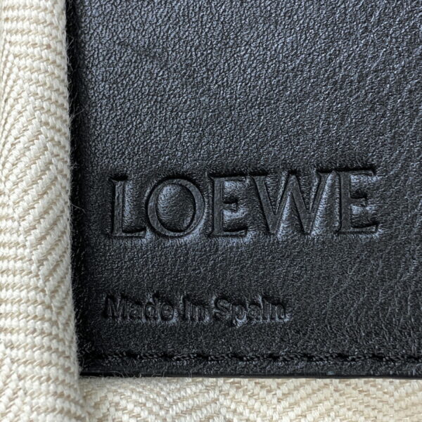 1000067604578 21 Loewe Hammock Small 2Way Shoulder Bag Leather Beige Black