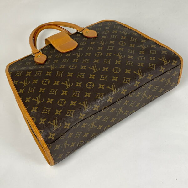 1000068064968 12 Louis Vuitton Rivoli Business Bag Monogram Brown