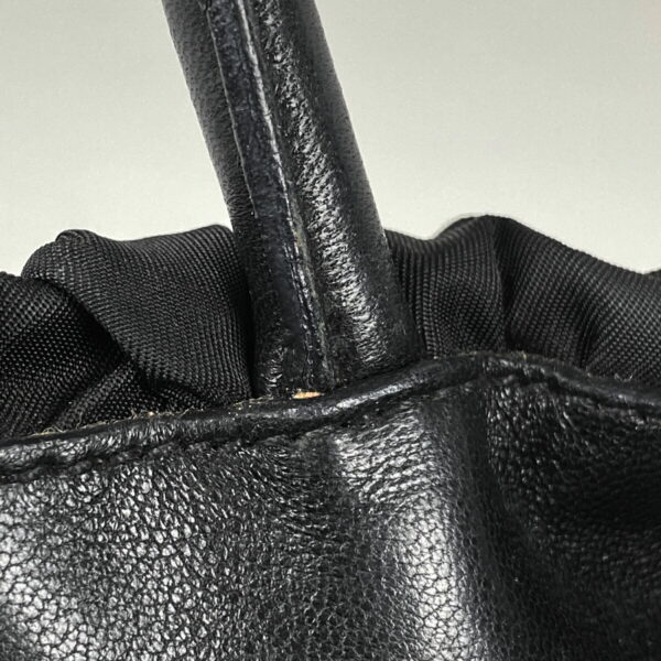 1000069402974 14 PRADA Plate Handbag Nylon Nero