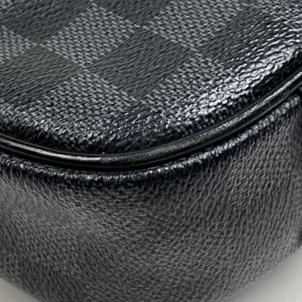 1000069560025 13 Louis Vuitton Umbrella Waist Bag Damier Graphite Black