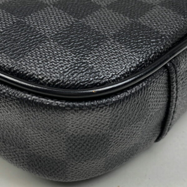 1000069678423 13 Louis Vuitton Umbrella Waist Bag Damier Graphite Black