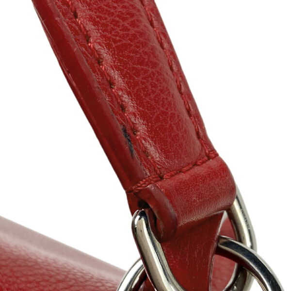 1000069781574 17 Louis Vuitton Lock Me 2 Handbag Leather Ruby