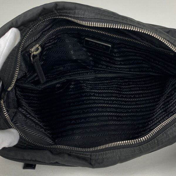 1000069799715 16 PRADA Plate Crossbody Shoulder Bag Nylon Nero