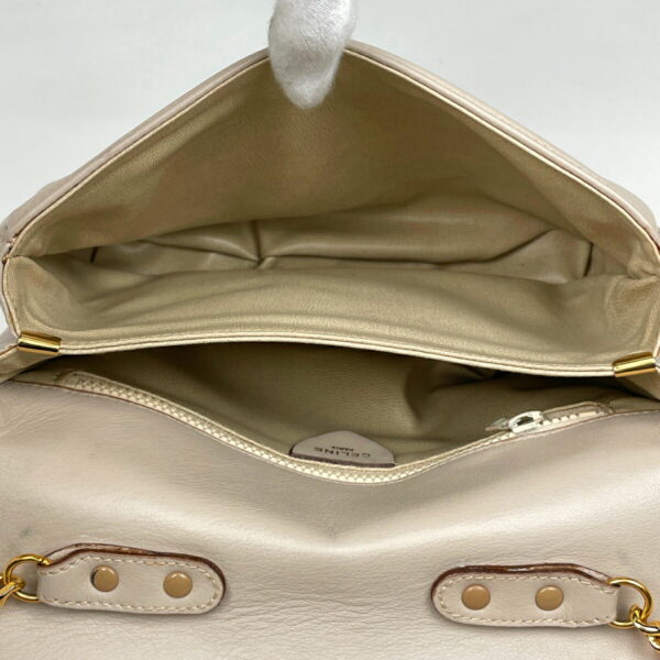 1000071776070 17 Celine Blason Chain Leather Shoulder Bag Ivory