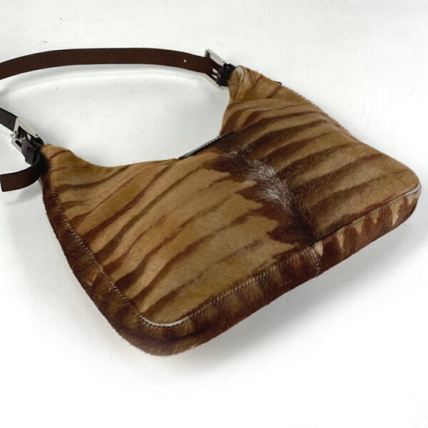 1000071792148 12 FENDI Zucca Shoulder Bag One Animal Pattern Harako Brown