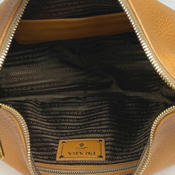 1000071981962 16 Prada Shoulder Bag Leather Brown