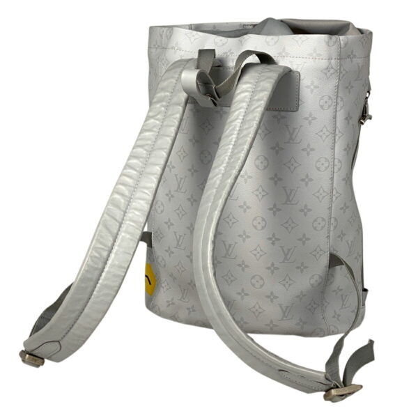 1000073454518 15 Louis Vuitton Chalk Backpack Monogram White