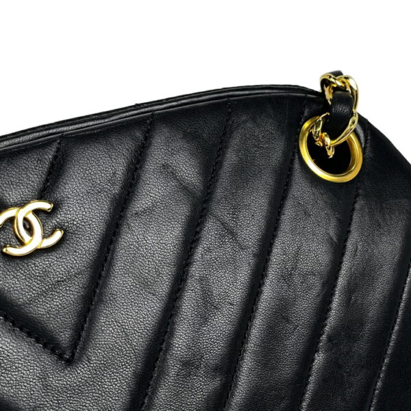 1000074126643 15 Chanel V Stitch Chain Shoulder Bag CC Pouch Leather Black