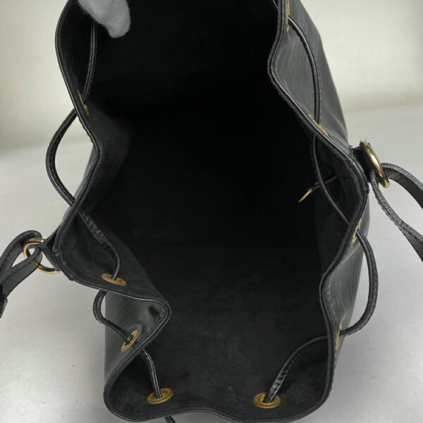 1000074806705 17 Louis Vuitton Noe Drawstring Shoulder Bag Epi Noir Black