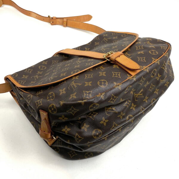 1000074980481 12 Louis Vuitton Saumur 35 Crossbody Shoulder Bag Monogram Brown