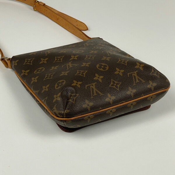 1000074989279 12 Louis Vuitton Musette Salsa Short Shoulder Bag Monogram Brown