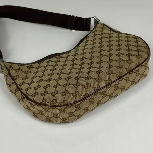 1000075155079 12 Gucci GG Pattern Shoulder Bag GG Canvas Brown