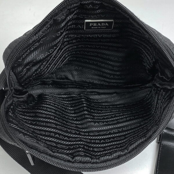 1000075544019 17 PRADA Plate Waist Bag Body Bag Nylon Nero