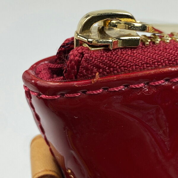 1000075941344 16 Louis Vuitton Bellevue GM Enamel Vernis Pomme dAmour Red