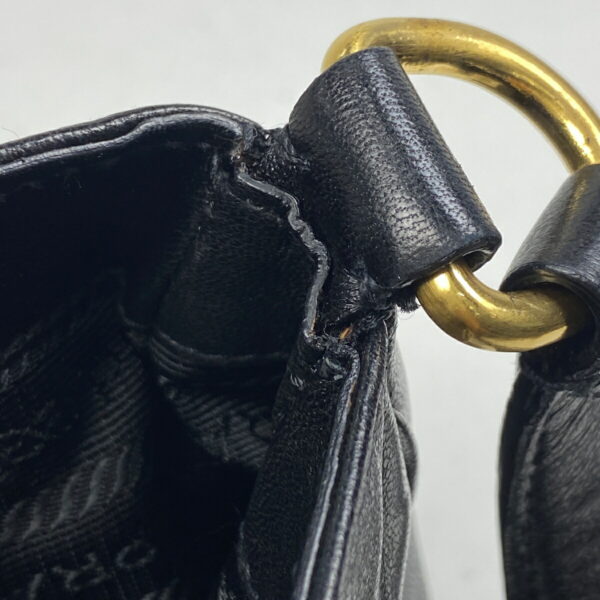 1000076102669 16 Prada Shoulder Bag Leather Nero